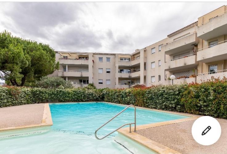 Superbe Appartement T3 Avec Piscine Μονπελιέ Εξωτερικό φωτογραφία