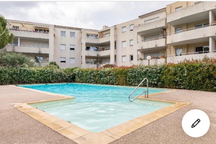 Superbe Appartement T3 Avec Piscine Μονπελιέ Εξωτερικό φωτογραφία